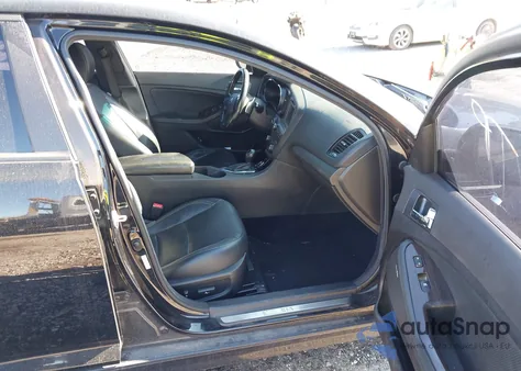 2013 Kia Optima Sx z USA, uszkodzony, nr VIN 5XXGR4A6XDG182485